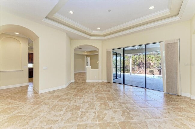 Photo - 650 Crane Prairie Way