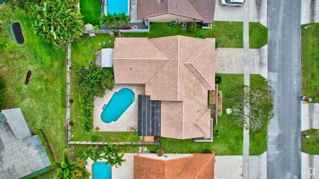 Building Photo - 9953 Majestic Way Rental