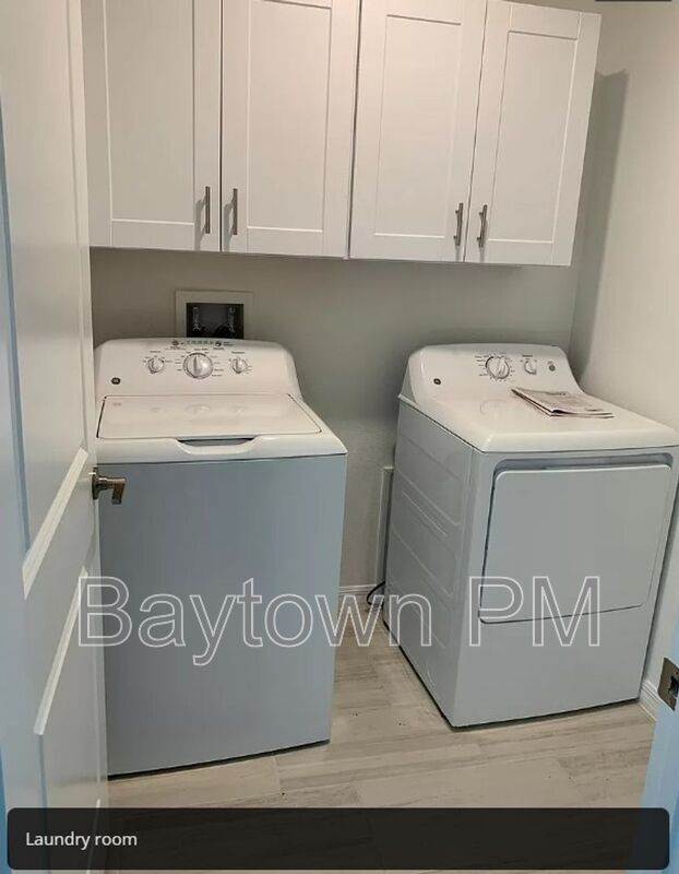 Photo - 2583 Leonia Ln
