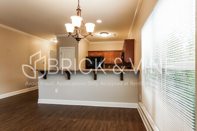 Photo - 112 Sharpe St