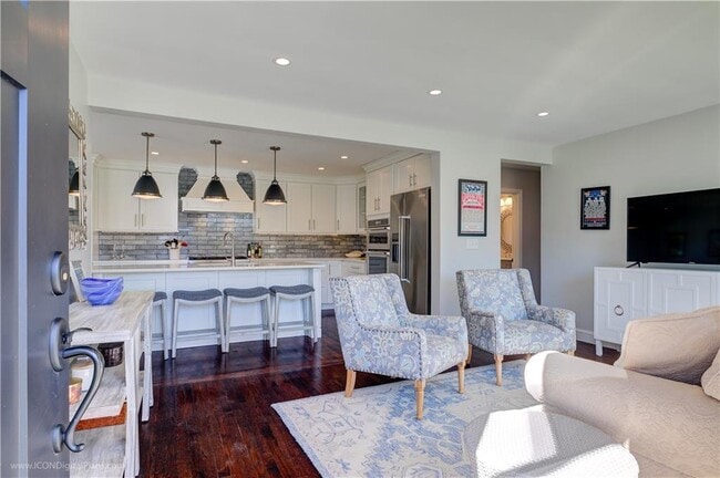 Photo - 18 Sylvan Terrace