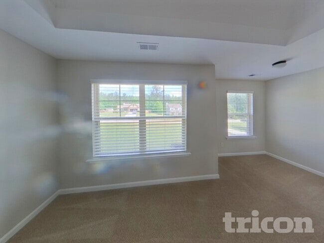 Photo - 155 Hickory Hills Dr