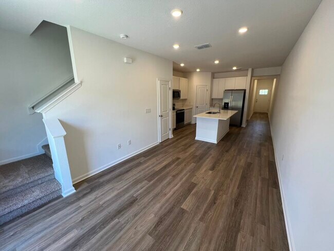 5443 Arrow Ln