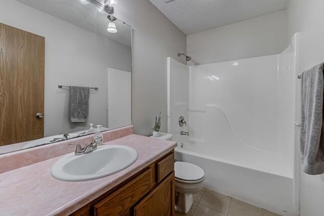 Photo - spacious house