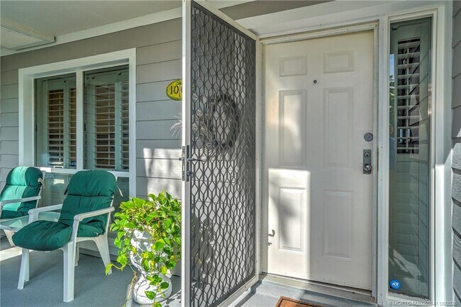 Photo - 184 NE Edgewater Dr Unidad 1001