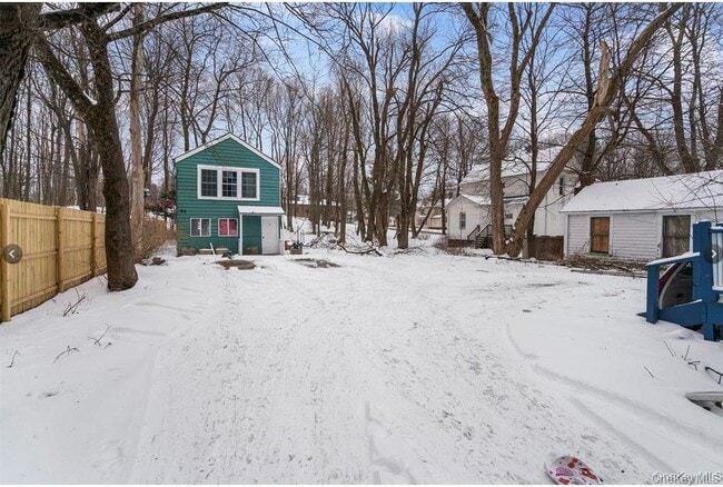 Building Photo - 25 Prince St