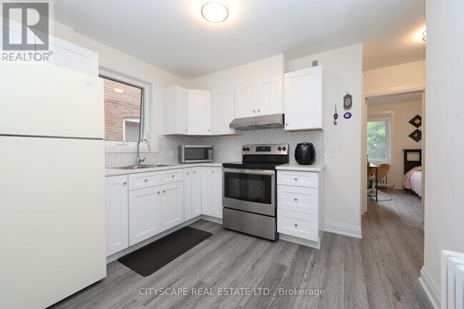 Photo - 459 Hopewell Ave Unit Main