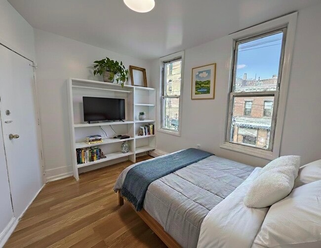 Photo - 2408 Central Ave Unidad 2L