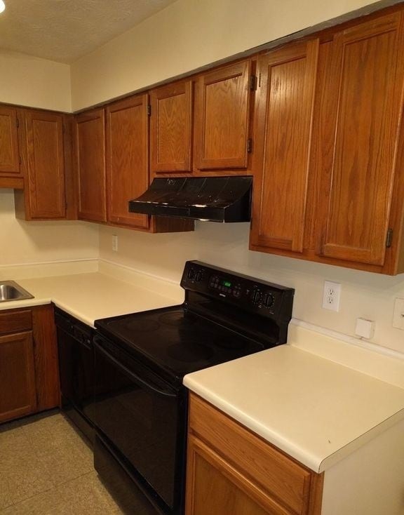 Photo - Charming 2 bed 1.5 bathe  Town-home in friendly neighborhood!