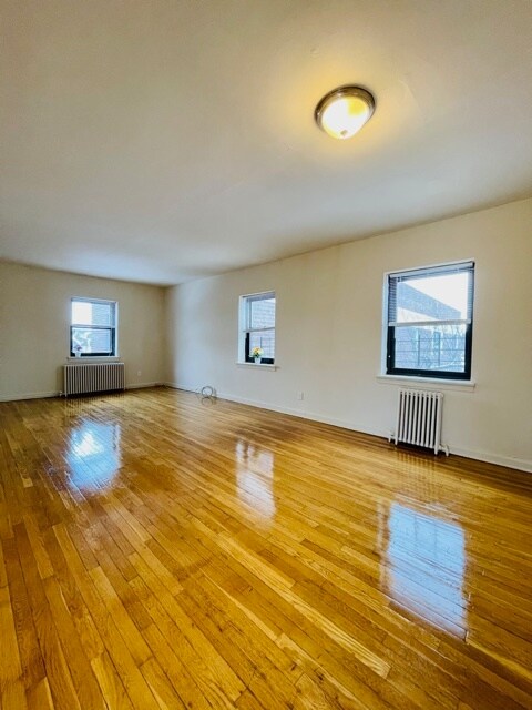 Photo - 272 Union Ave Unit 5