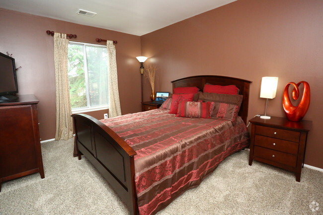 Interior Photo - Lexington Manor Rental