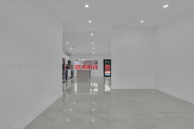 Photo - 14809 SW 180th St