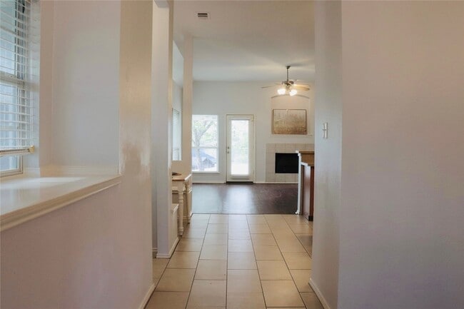 Photo - 2314 Hillside Dr