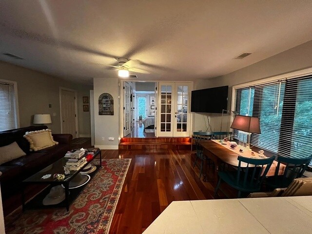 Photo - 2128 N Hoyne Ave Condo Unit 2