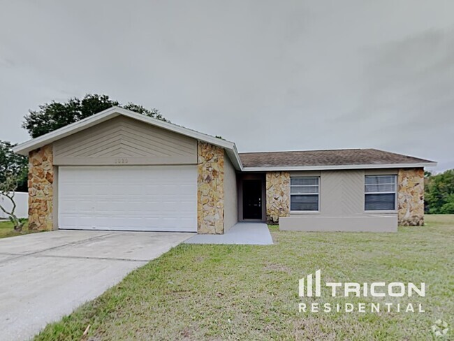 Building Photo - 1020 Red Oak Cir Rental