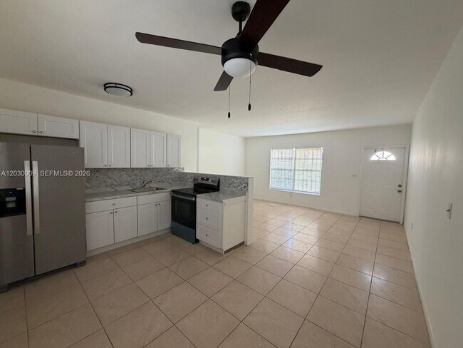 Photo - 1226 NE 112th St Unidad 1226