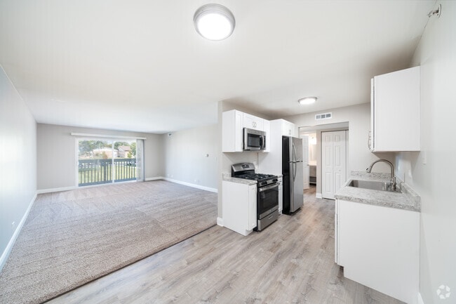 Interior Photo - Waterfall Glen