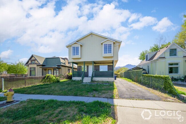 Building Photo - Great Family Home in Excellent Sugar House...