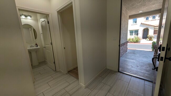 Photo - 1140 Bonino Way