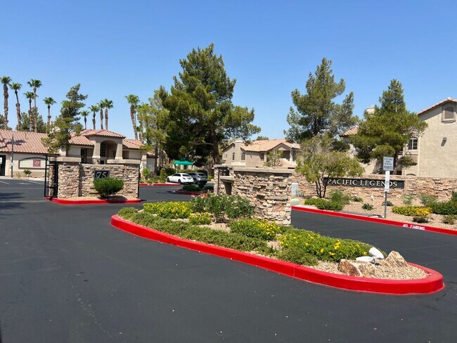 Photo - Henderson - 2 bedroom / 2 bath condo Unit 321