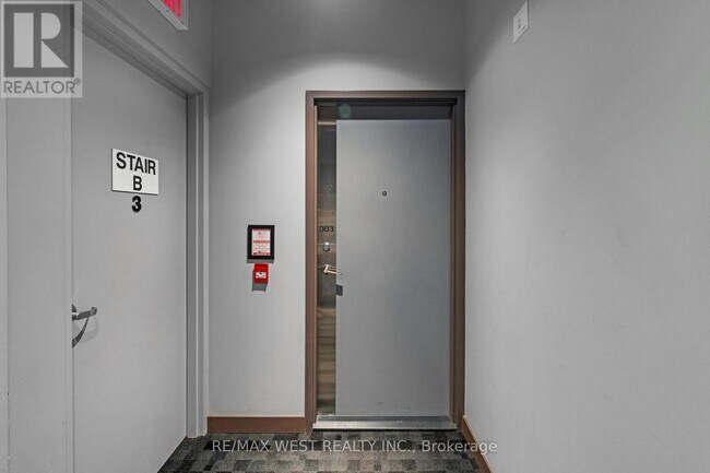 Photo - 42 Camden St Unit 303