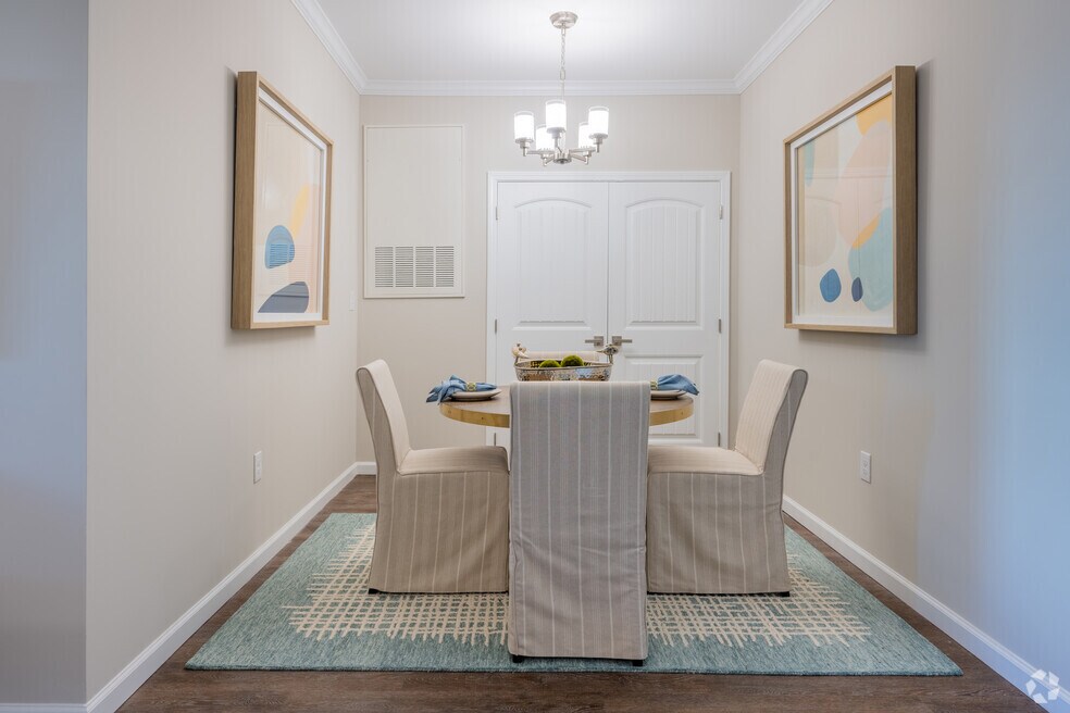 Sierra - 2 BR 2 BA | 1096 sf Dining Room