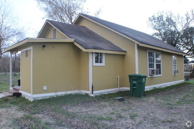 Building Photo - 9221 Lambright Rd Rental