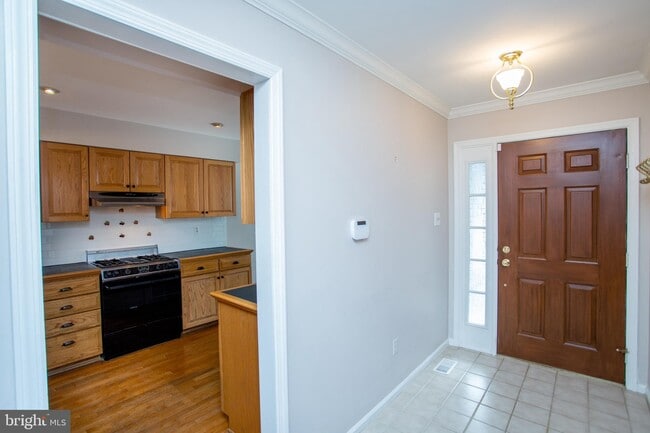 Photo - 9 Sturbridge Ct