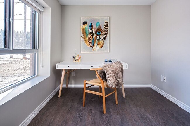 Photo - 996 Paisley Rd