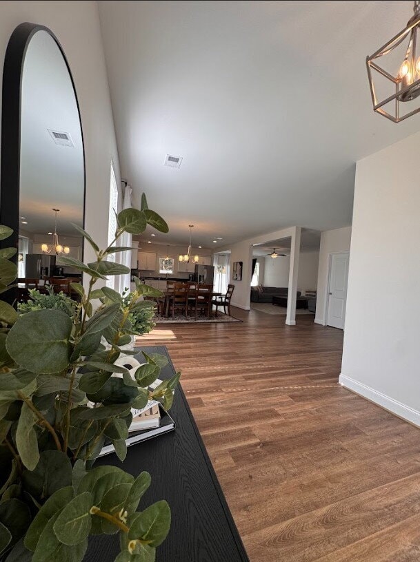 Photo - Ask us how to get FREE RENT!