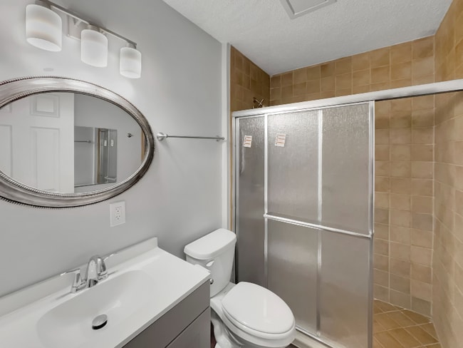 Photo - 107 Patra Dr