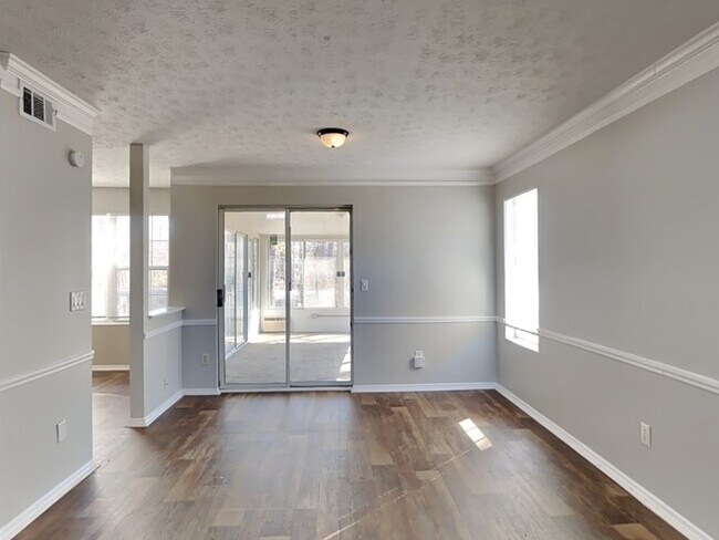 Photo - 2446 Kentwell Ln