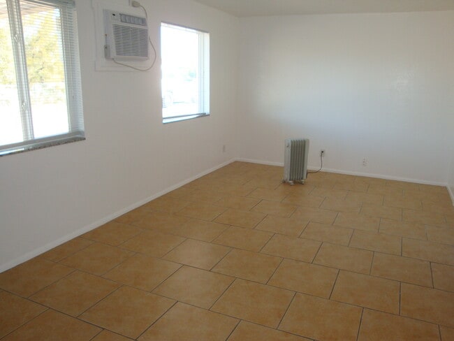 Photo - 510 N Ironwood Dr Unit #1