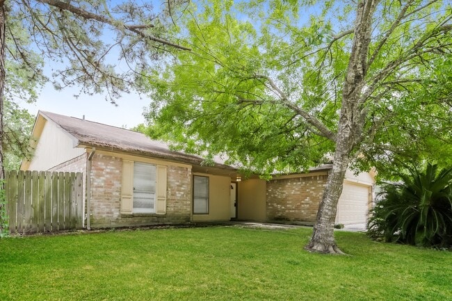 Photo - 20142 Misty Pines Dr