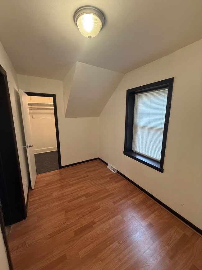 Photo - 3139 S Parnell Ave Unit 1