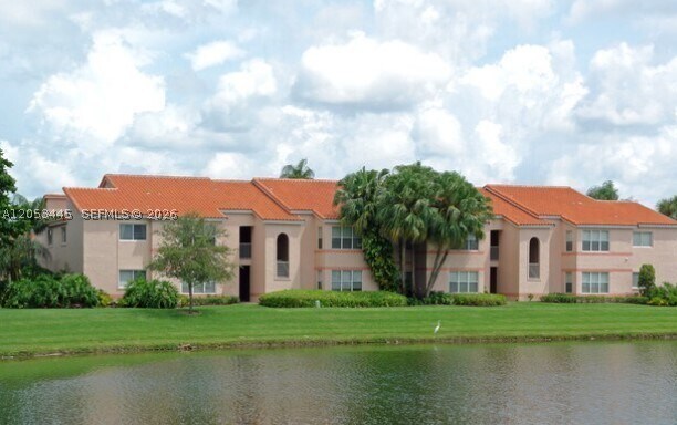 3310 Pinewalk Dr N Unit 1825