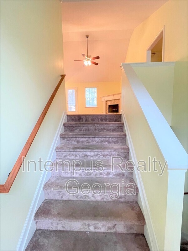 Photo - 4054 Waters End Ln