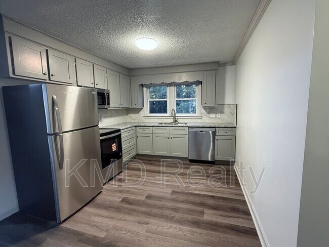 Photo - 9225 Moores Chapel Rd