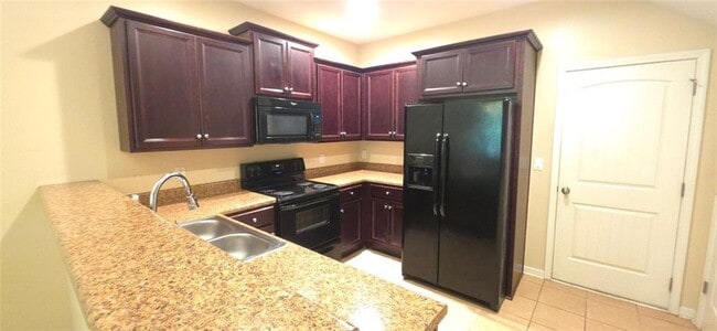 Photo - 507 Broughton Dr