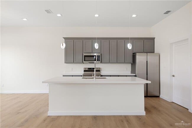 Photo - 1008 N Trinity St