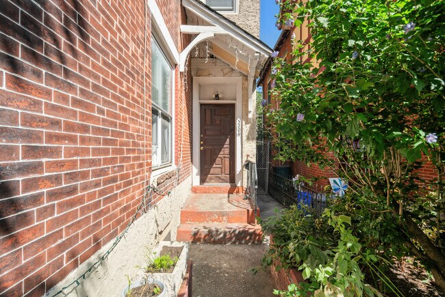 Photo - 3209 Winter St