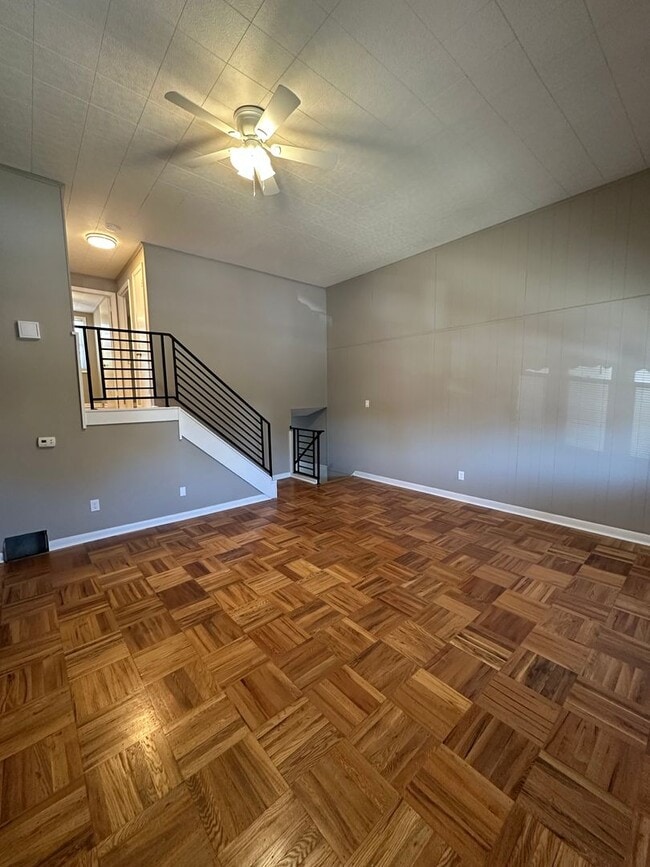 Photo - Beautifully Renovated 3-Bedroom Split-Leve...