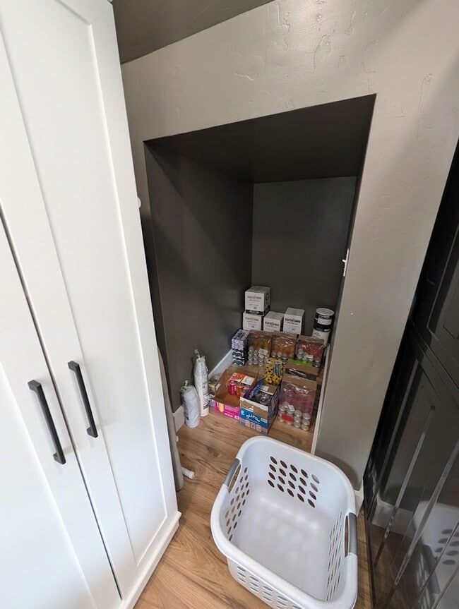 Photo - Gorgeous Orchards house with a SHOP!