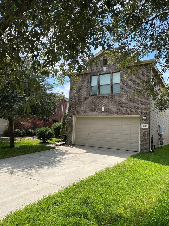 Photo - 2915 Beacon Grove St