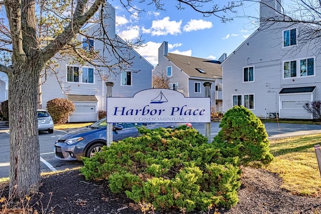 Building Photo - 18 Ocean St Unit 75