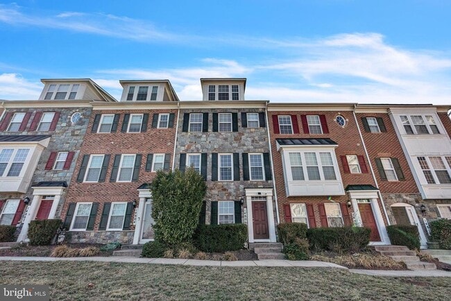 Photo - 14806 Hardcastle St Townhome