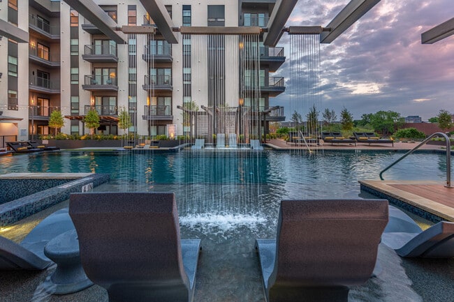 The Braden on Fifth apartments — community photo