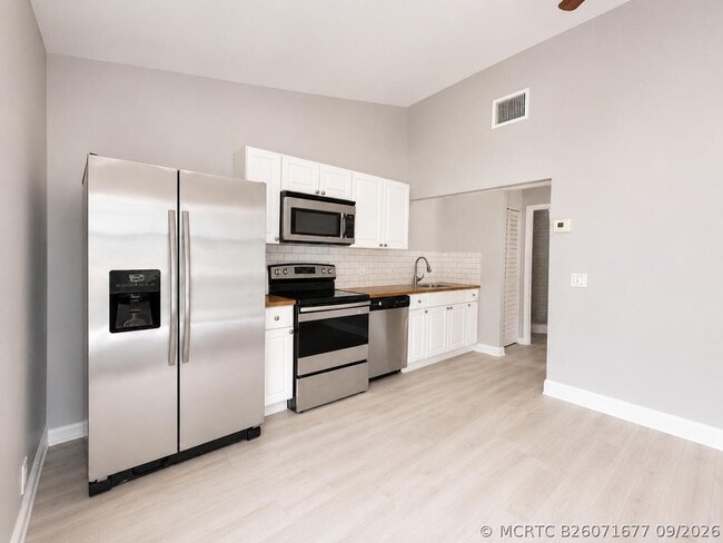 Photo - 32 Lake Osborne Dr Unit #6