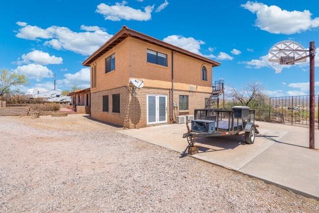 Building Photo - 56641 N Cope Rd Rental