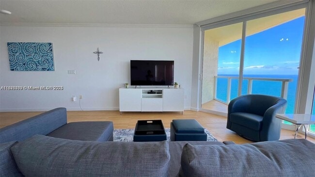 Photo - 16699 Collins Ave Unidad 3808